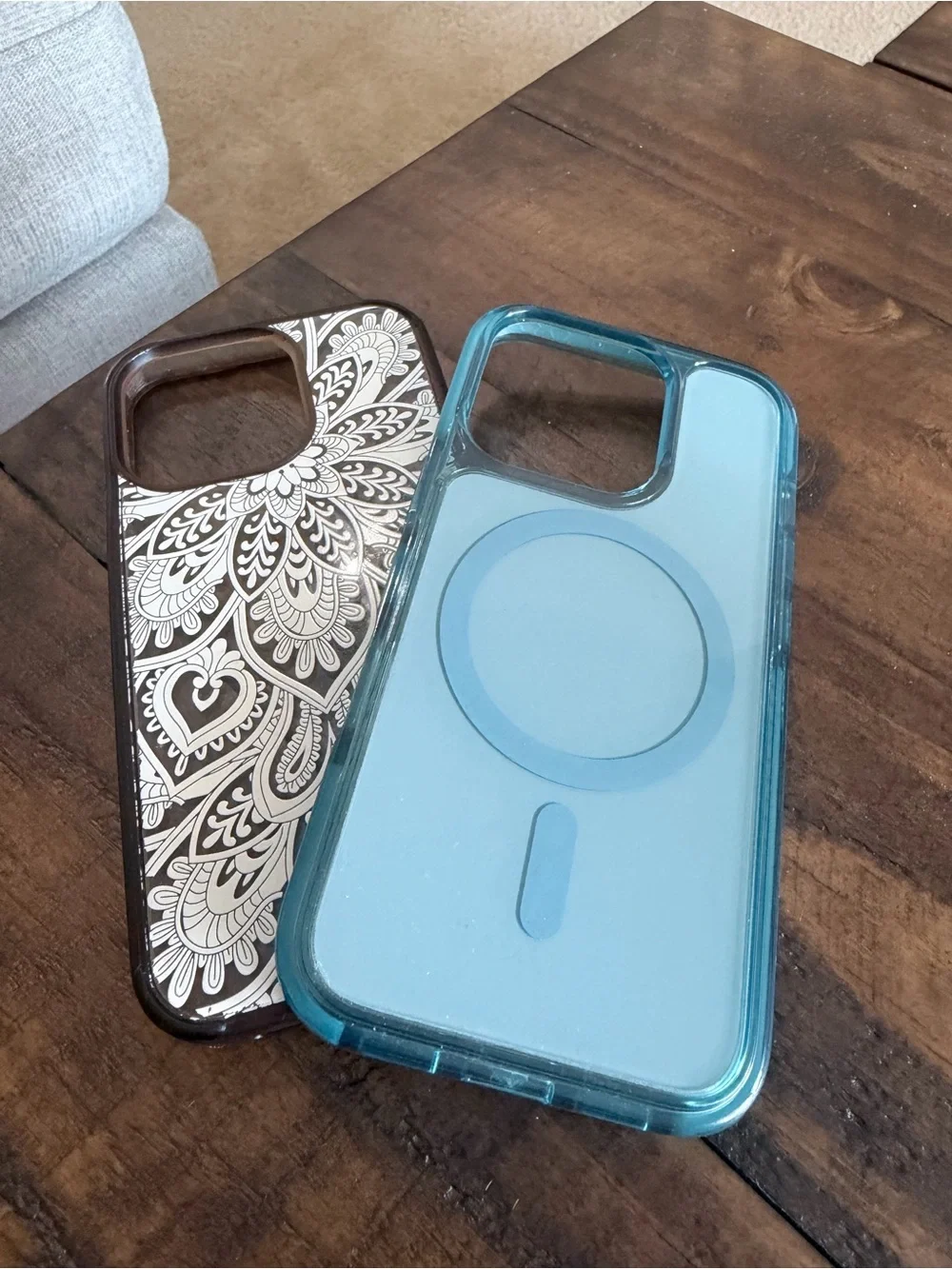 Blue MagSafe-Compatible Clear iPhone 13 Pro and white Floral Protective Case